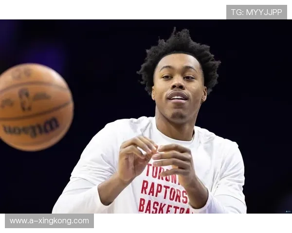 巴恩斯追帽成功反击暴扣，猛龙主场彻底沸腾