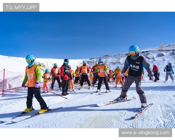 国际滑雪公开赛中国选手在速度赛段实现突破